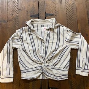 Justice size 10 - New withOUT tags